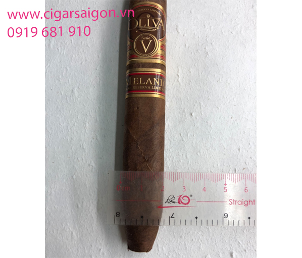 Xì gà Oliva Serie V Menanio Figurado - Hộp 10 điếu
